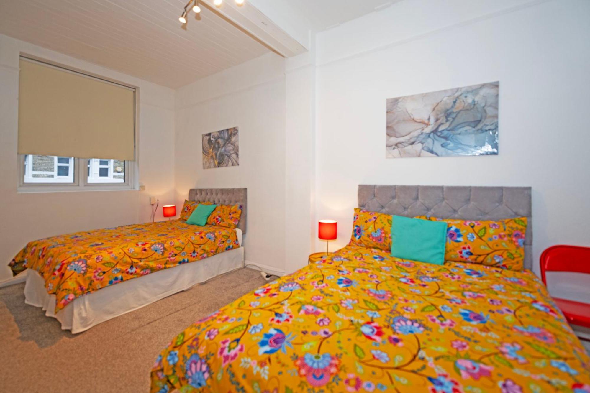 לונדון Flat In Clapham Budget Friendly Stay מראה חיצוני תמונה